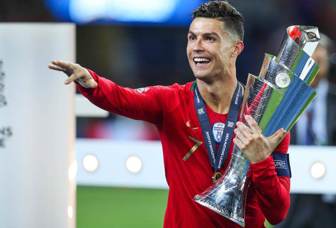 关于亚特兰大加时末段单刀错失，志在英超名次提升，管理层满意，临场指挥获称赞的信息